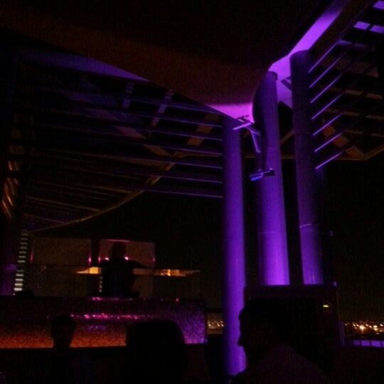 Foto tirada no(a) Tamanya Terrace por Llonely A. em 10/25/2012