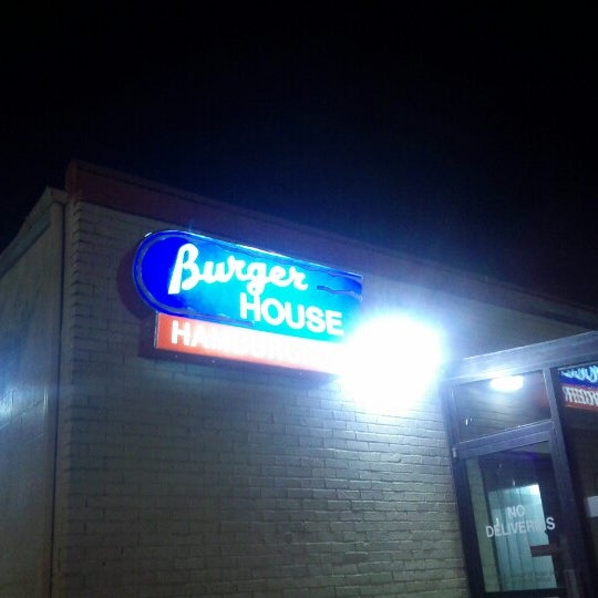 Photo taken at Burger House - Spring Valley Rd by David J. on 12/22/2012