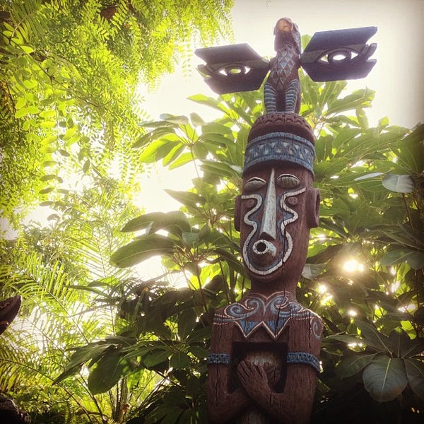 Photos at Walt Disney's Enchanted Tiki Room - The Anaheim Resort - 104 tips