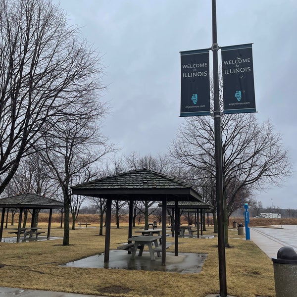 Turtle Creek Tourist Information Center South Beloit, IL
