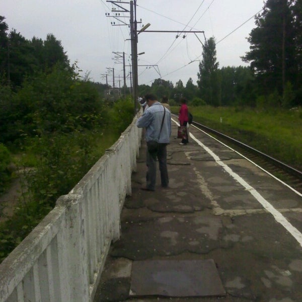 Платформа 52 км казанское. Станция кузнечное ленинградская область. Станция 80 километр сосновый бор. Старое калище сосновый бор. Станция 80 км сосновый бор.