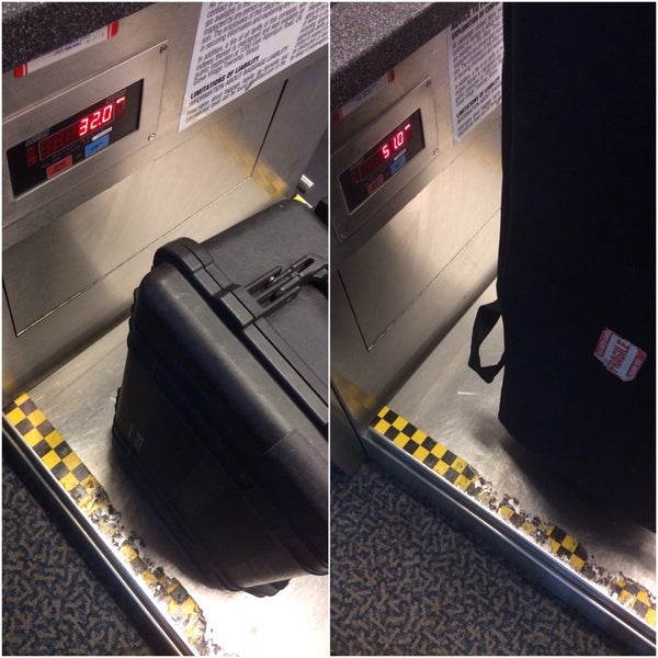 United Airlines Ticket Counter Norfolk, VA