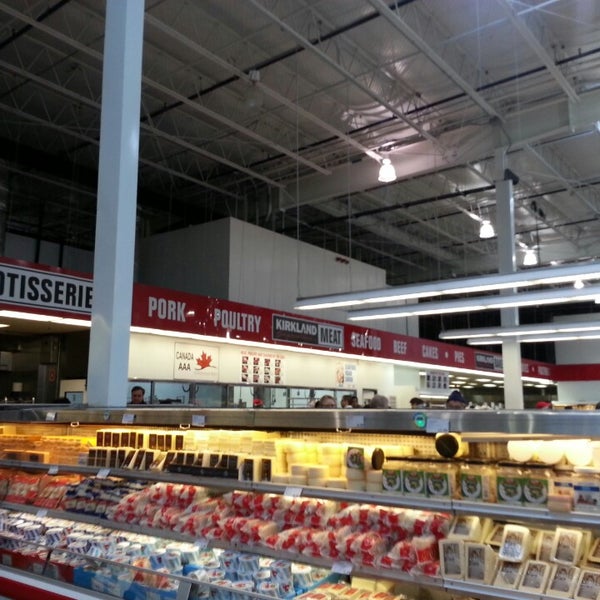 Costco Wholesale Warehouse Store in Richmond Hill