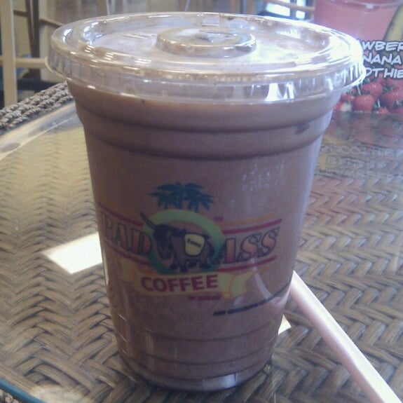 Photo taken at Bad Ass Coffee of Hawaii by Gill T. on 7/2/2013