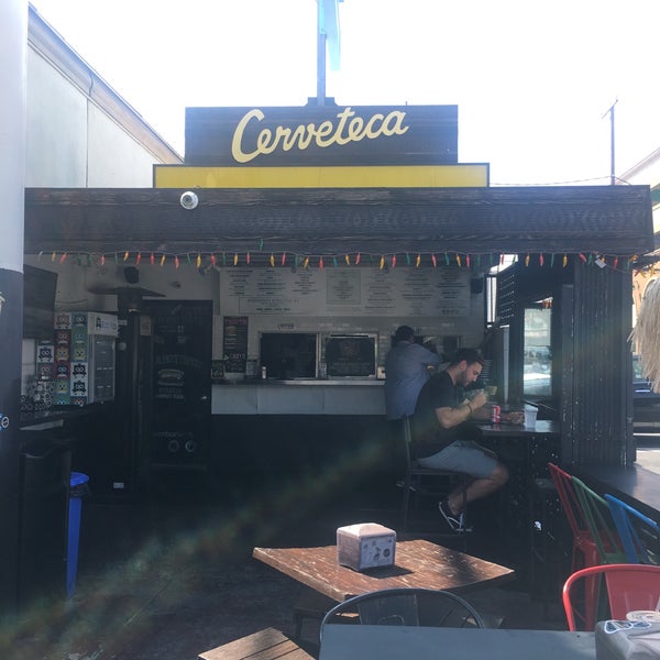 Photo taken at Cerveteca Culver by Anne Marie S. on 7/22/2017
