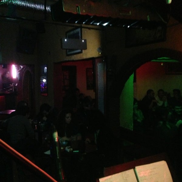 2/11/2013에 Sebahattin N.님이 Nargile Cafe&amp;Bar에서 찍은 사진