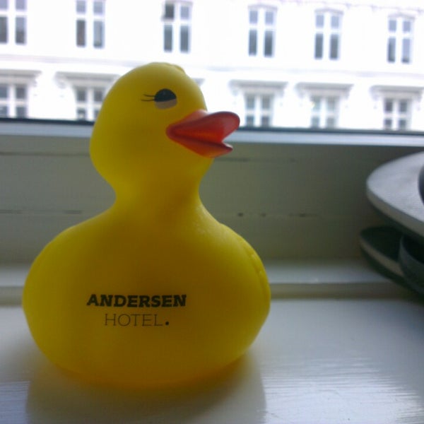 Photo taken at Andersen Hotel Copenhagen by Ariel B. on 8/28/2014
