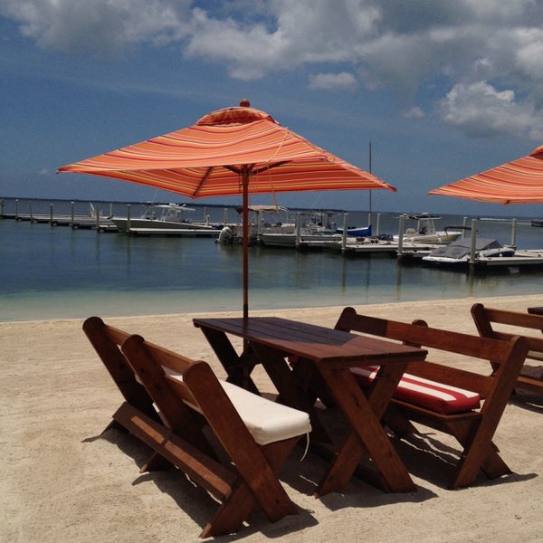 4/25/2014 tarihinde Fernando A.ziyaretçi tarafından Kaibo restaurant . beach bar . marina'de çekilen fotoğraf