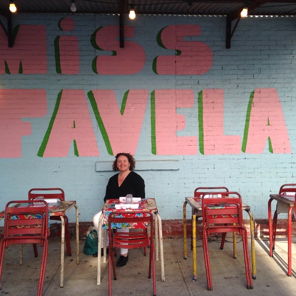 Foto diambil di Miss Favela oleh micilin o. pada 6/2/2016