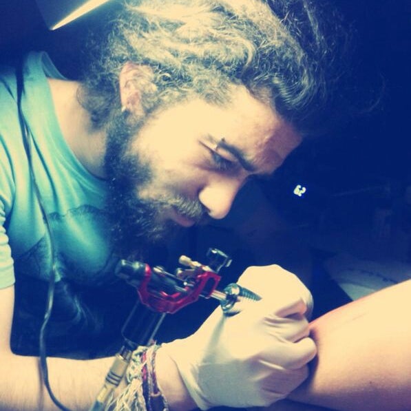 5/6/2014にHüseyin Ö.がSeth Art Tattoo Galleryで撮った写真