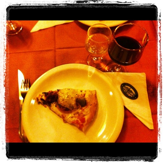 รูปภาพถ่ายที่ Portofino Pizzaria โดย Marcio T. เมื่อ 11/2/2012