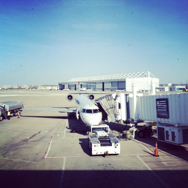 Photos at Gate A10 Concourse A