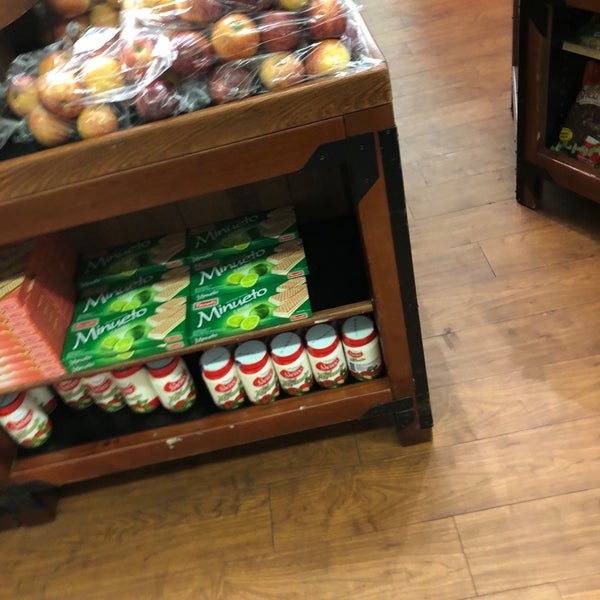 Massy Stores SUPERMARKET, Gros Islet (+1 7584572226)