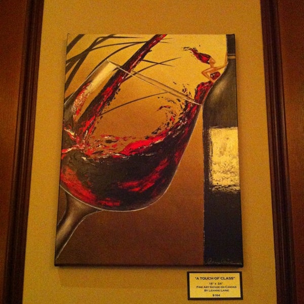 Das Foto wurde bei Tastings - A Wine Experience von Laura am 1/16/2013 aufgenommen