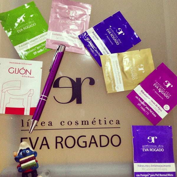 รูปภาพถ่ายที่ Eva Rogado - ER Cosmética โดย Eva R. เมื่อ 9/3/2015