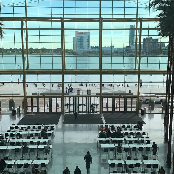 Photo taken at GM Renaissance Center by Beebz on 10/24/2019