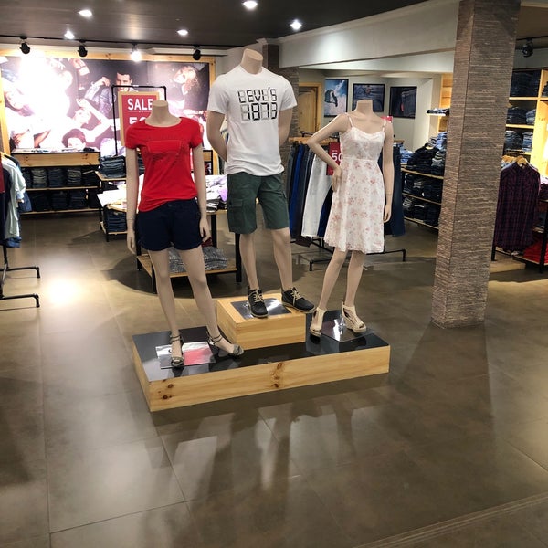 levis outlet sale