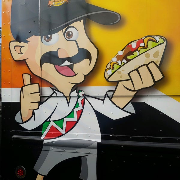 4/2/2021에 Nathan R.님이 Leo&#39;s Taco Truck에서 찍은 사진