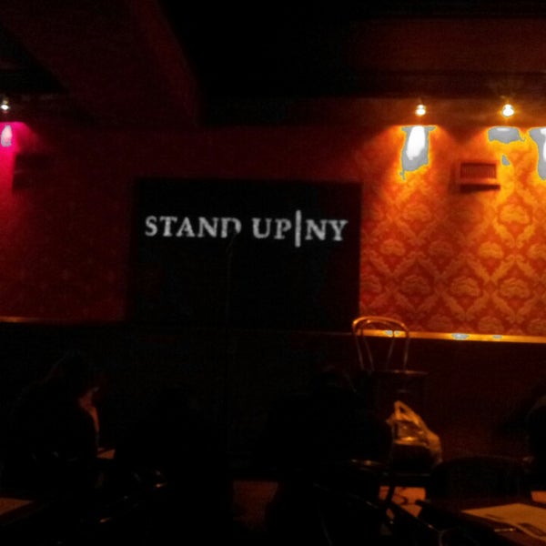 Foto tirada no(a) Stand Up NY por Fabrizio S. em 4/5/2013
