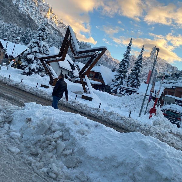 Подъем на машине на Kranjska Gora Словения