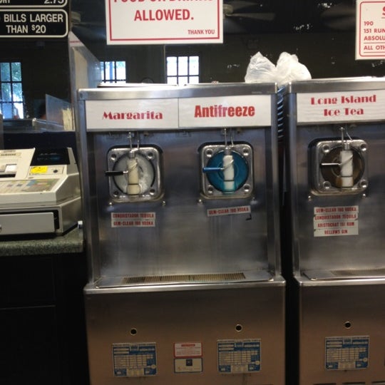 Daiquiri Place (Now Closed) Central City Garden St charles avenue