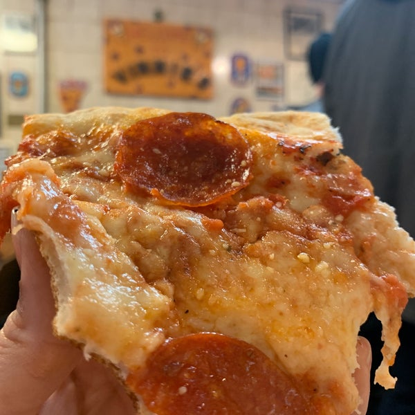 Photo taken at Vinnie&#39;s Pizzeria by Lea G. on 3/7/2020