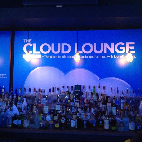 Photo prise au The Cloud Lounge (salesforce.com) par Chris le3/10/2013