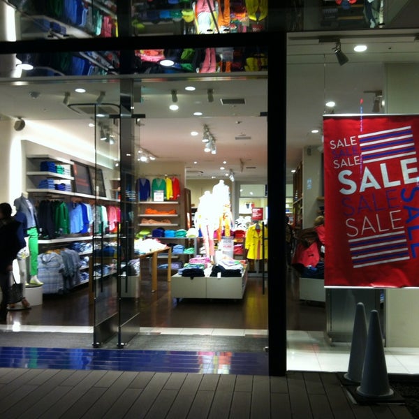 Photos At Gap 二子玉川 4 Tips