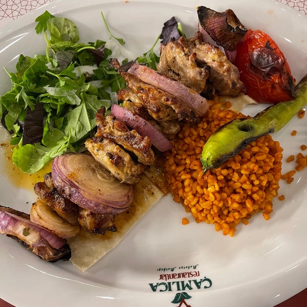 6/27/2022 tarihinde Mustafa K.ziyaretçi tarafından Çamlıca Restaurant Malatya Mutfağı'de çekilen fotoğraf