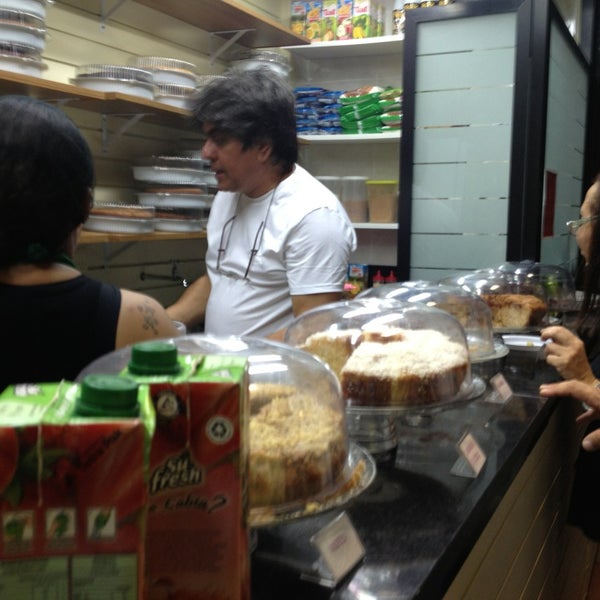 Menu em Fábrica de Bolos Grajaú, Rio de Janeiro, R. Cirne Maia