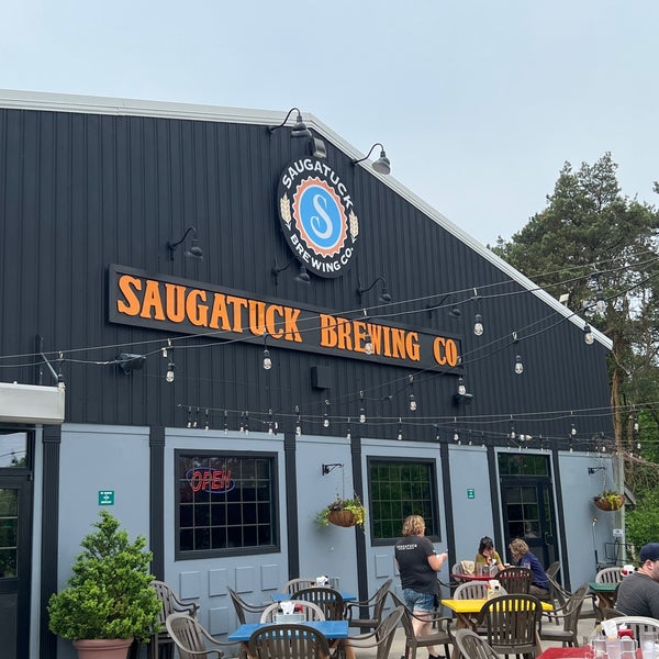 Photo taken at Saugatuck Brewing Company by Mark S. on 5/26/2022