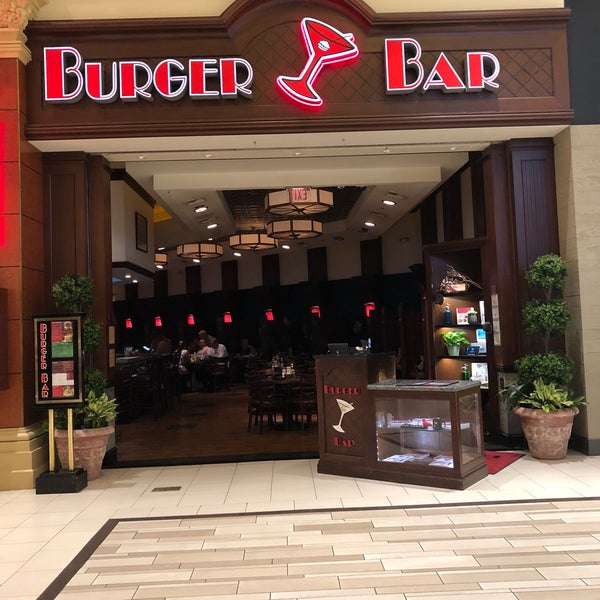 7/1/2019에 Mariano G.님이 Burger Bar에서 찍은 사진