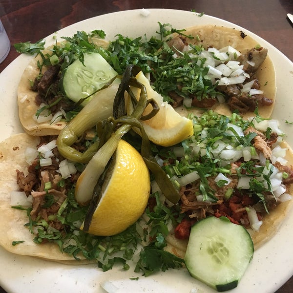 4/1/2019 tarihinde Gönül S.ziyaretçi tarafından Tacos El Bronco'de çekilen fotoğraf