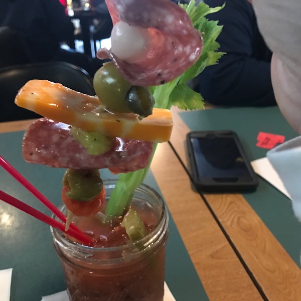 Scooters Bar & Grill 7 tips from 414 visitors