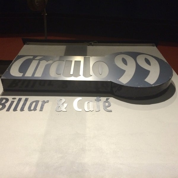 รูปภาพถ่ายที่ Circulo 99 Billar &amp; Cafe โดย Luiz Arturo G. เมื่อ 12/10/2014