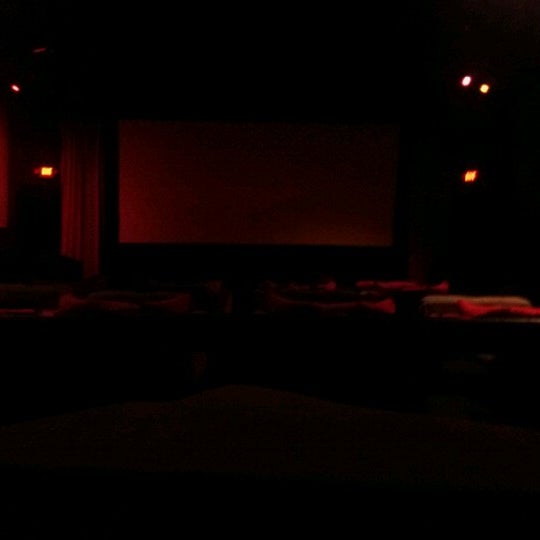 10/28/2012에 Jackie B.님이 Rosebud Cinema Drafthouse에서 찍은 사진