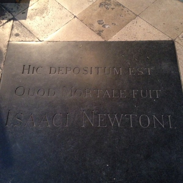 sir isaac newton tomb