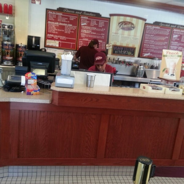 Photos at Graeter's Ice Cream Central Business District 511 Walnut St