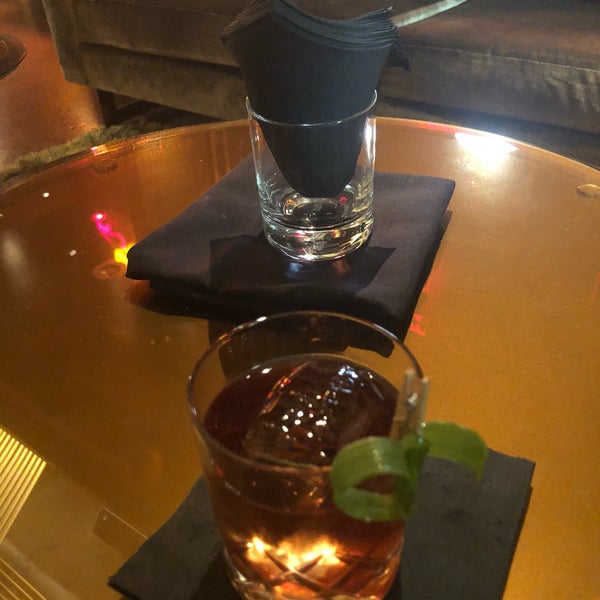 7/6/2018에 Michael N.님이 Cold Drinks Bar에서 찍은 사진
