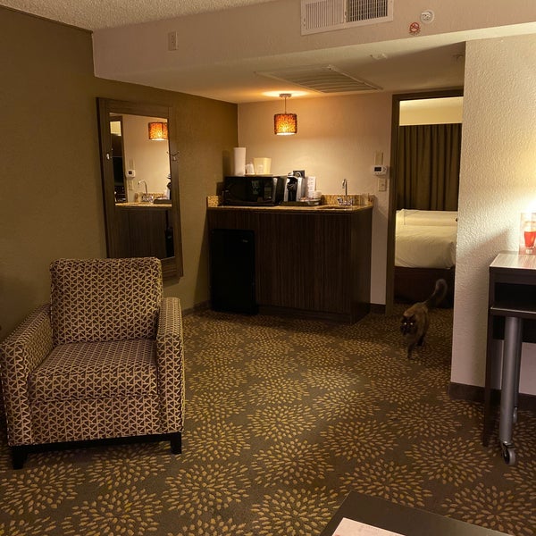 Photo taken at Holiday Inn Phoenix Airport North by Katie B. on 2/23/2020