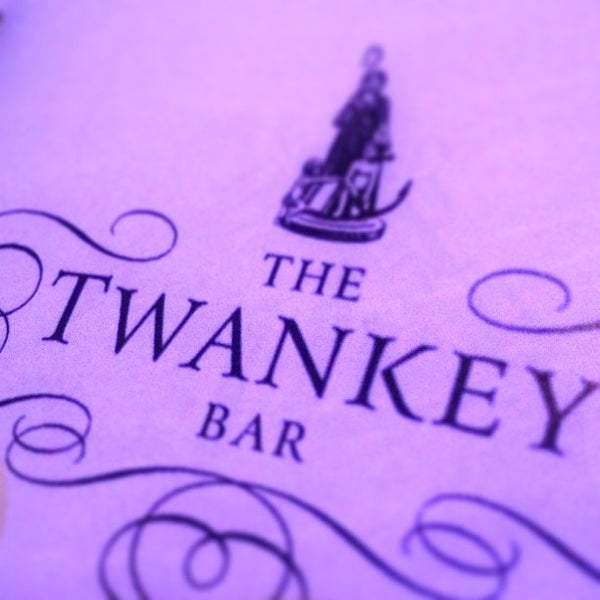 Foto tirada no(a) The Twankey Bar por David D. em 8/28/2013