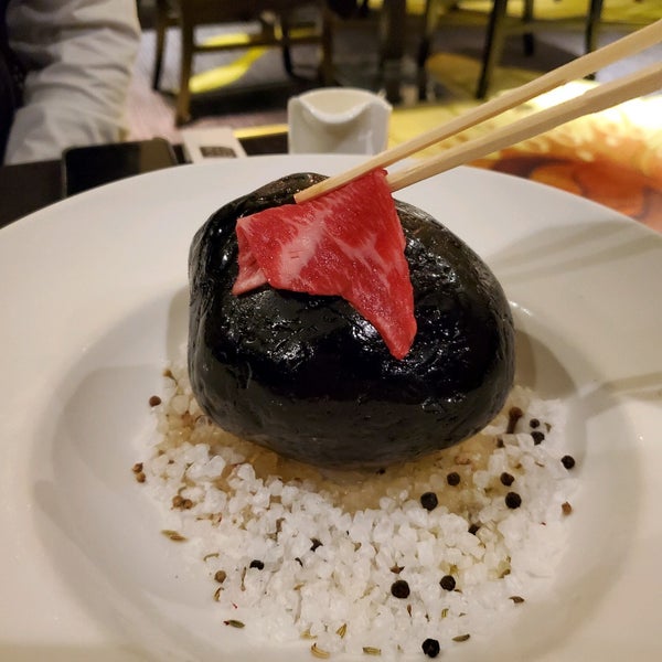 Foto diambil di Restaurant Anzu oleh oohgodyeah pada 2/11/2022
