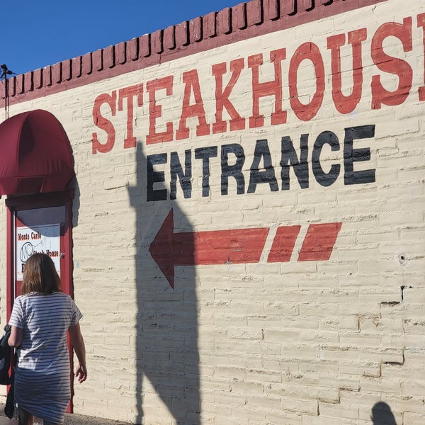 Monte Carlo Liquors & Steak House Albuquerque, NM