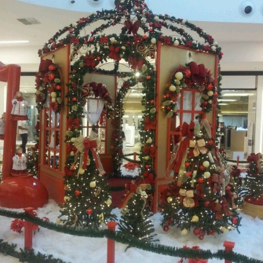 11/19/2012 tarihinde Juliana R.ziyaretçi tarafından Grand Plaza Shopping'de çekilen fotoğraf