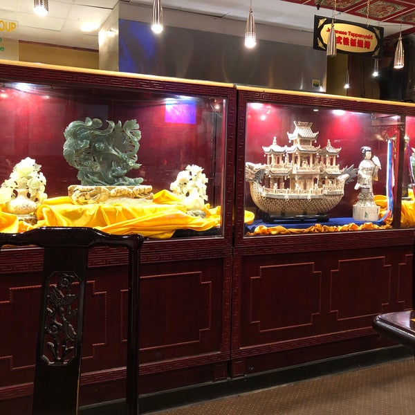 2/24/2019 tarihinde Jennifer J.ziyaretçi tarafından Peking Restaurant'de çekilen fotoğraf