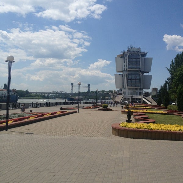 Бабиевский причал. Набережная ростова-на-дону причалы. причал 25 ростов на дону. 23 причал ростов. ресторан причал ростов на дону на набережной.