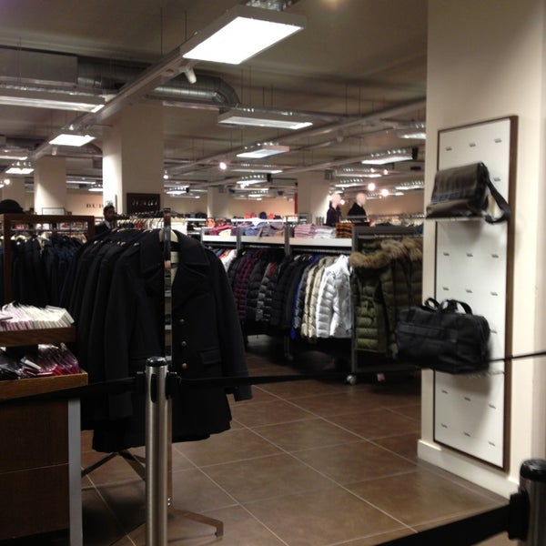 skive Claire tetraeder Burberry Outlet - Hackney - 29-31 Chatham Pl