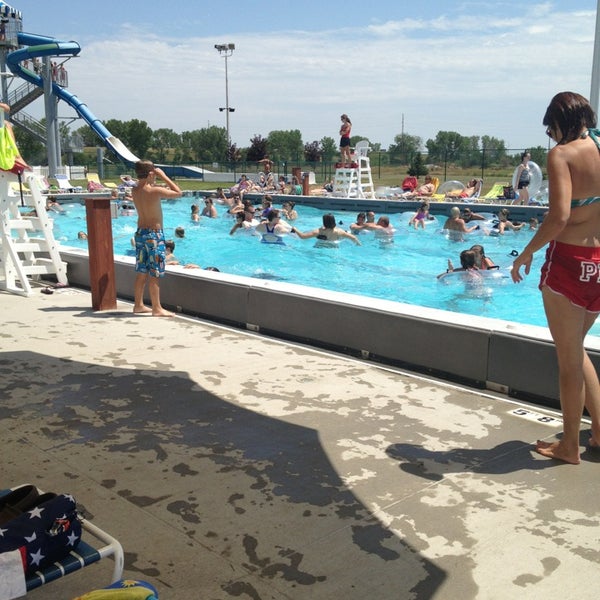 Fremont Splash Station 3809 E. Fremont Dr.