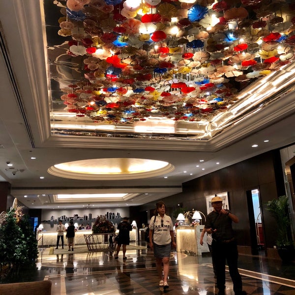 11/6/2018 tarihinde Gee E.ziyaretçi tarafından Diamond Hotel Philippines'de çekilen fotoğraf