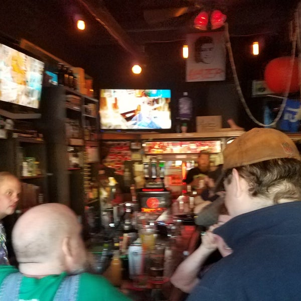 Photo taken at The Grizzled Wizard by Ed on 10/29/2017